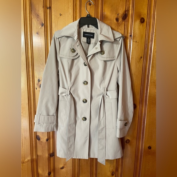 London Fog Jackets & Blazers - Women’s London Fog coat